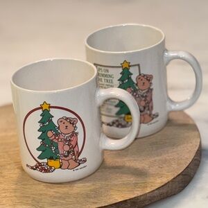 Vtg Bialosky Bear Christmas Coffee Mugs Set of 2, 1985 made in Japan